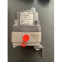 Barksdale 0402-213 DPD1T-M150SS-GL Differential Pressure Switch 0.72 to 10.2 BAR