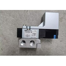 Parker Kuroda PCS2406-NB-100ZC Solenoid Valve.